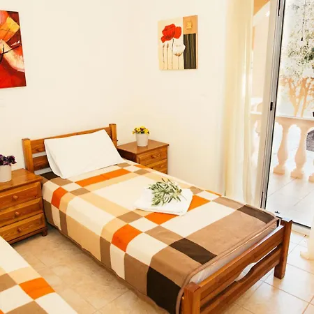 Right On The Cozy Halikounas