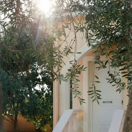 Apartment Right On The Cozy Halikounas