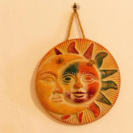 Right On The Cozy * Halikounas